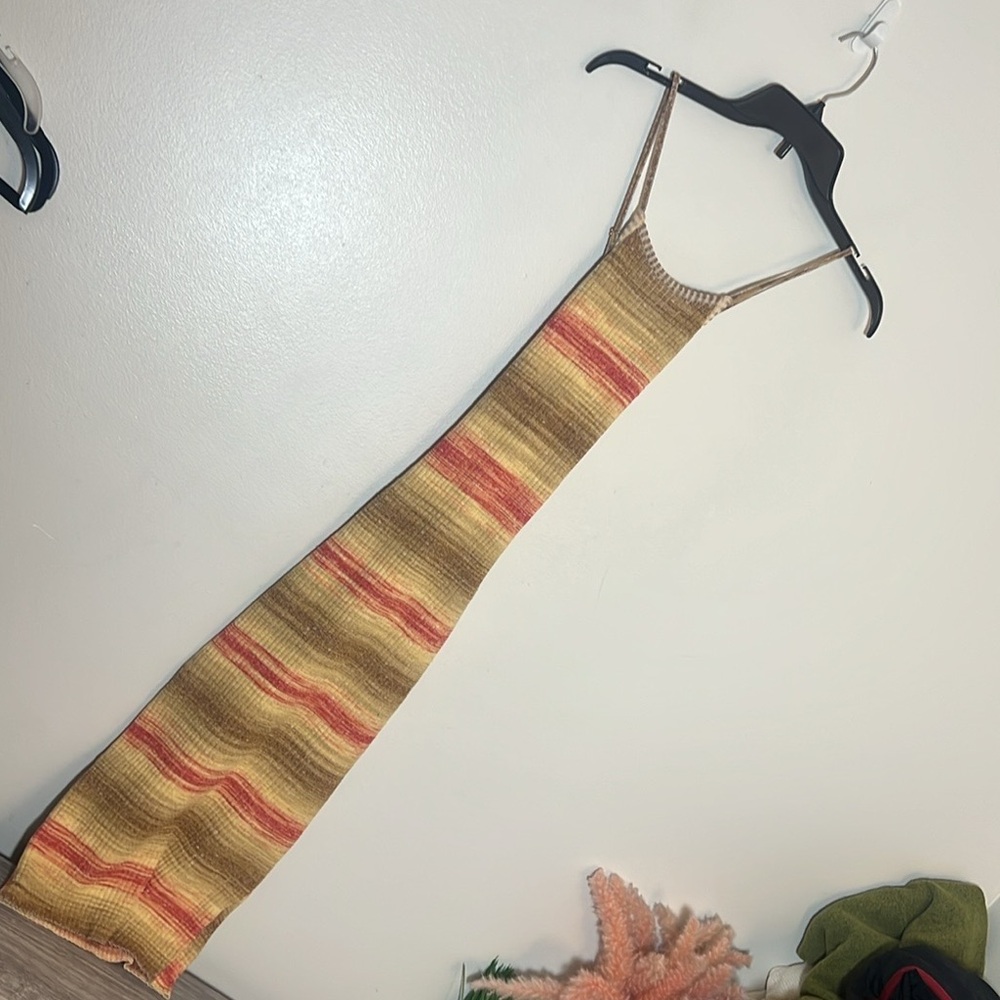 A+ Ellen Sunset Ombré Knit Sleeveless Tank Midi Dress Medium